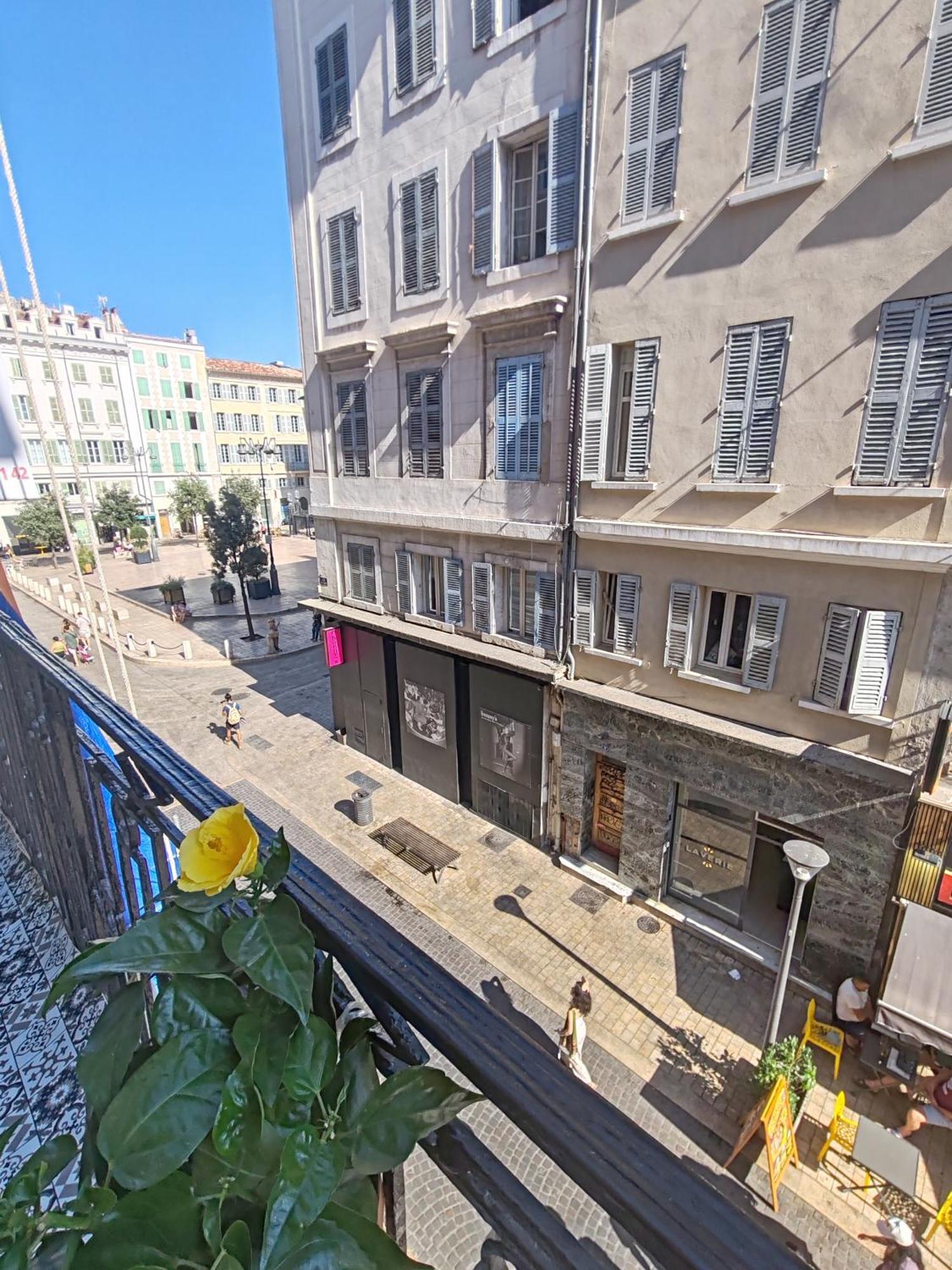 Апартаменти T3 Grand Balcon Au Coeur Du Vieux Port Марсель Екстер'єр фото