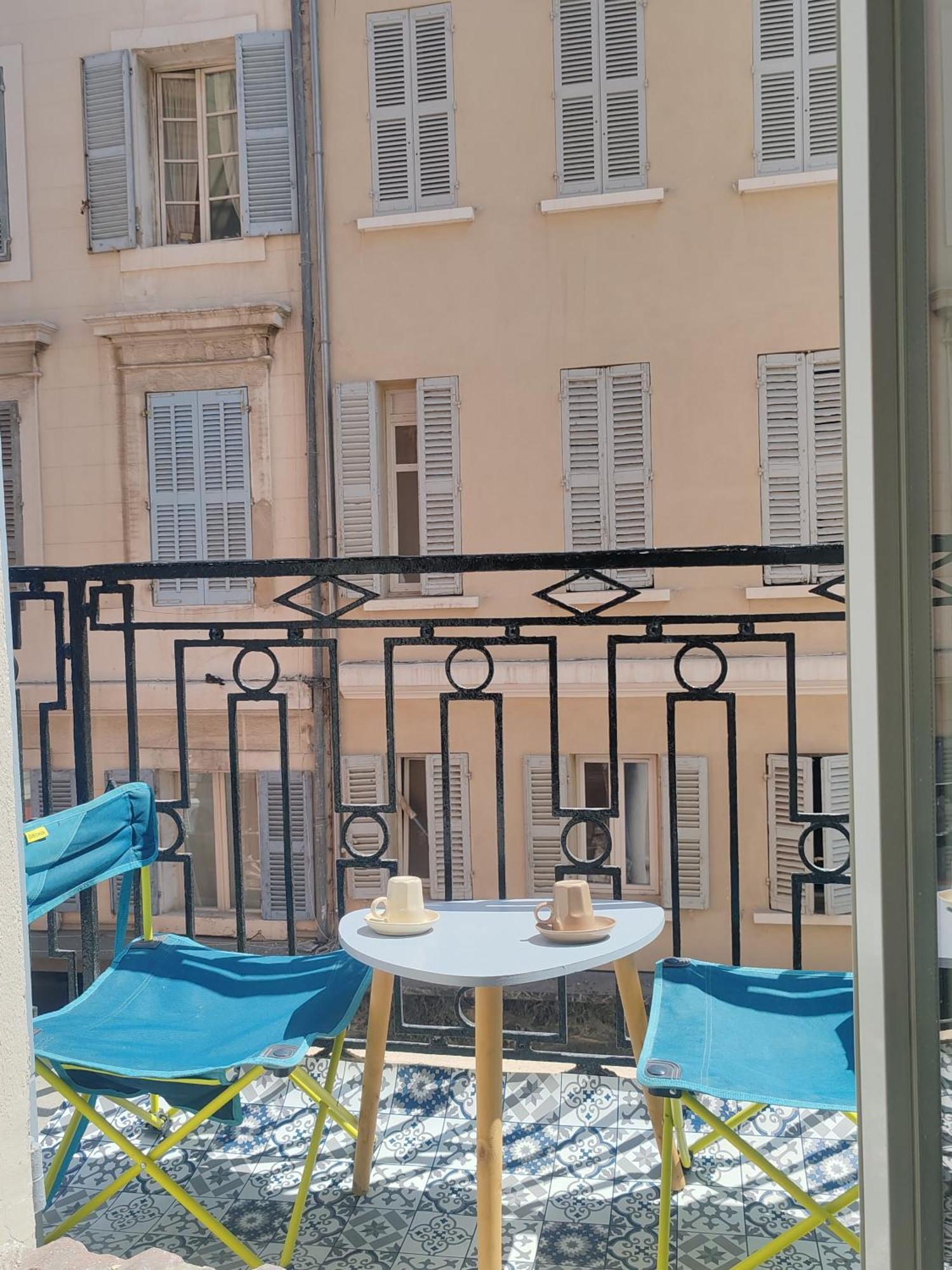 Апартаменти T3 Grand Balcon Au Coeur Du Vieux Port Марсель Екстер'єр фото